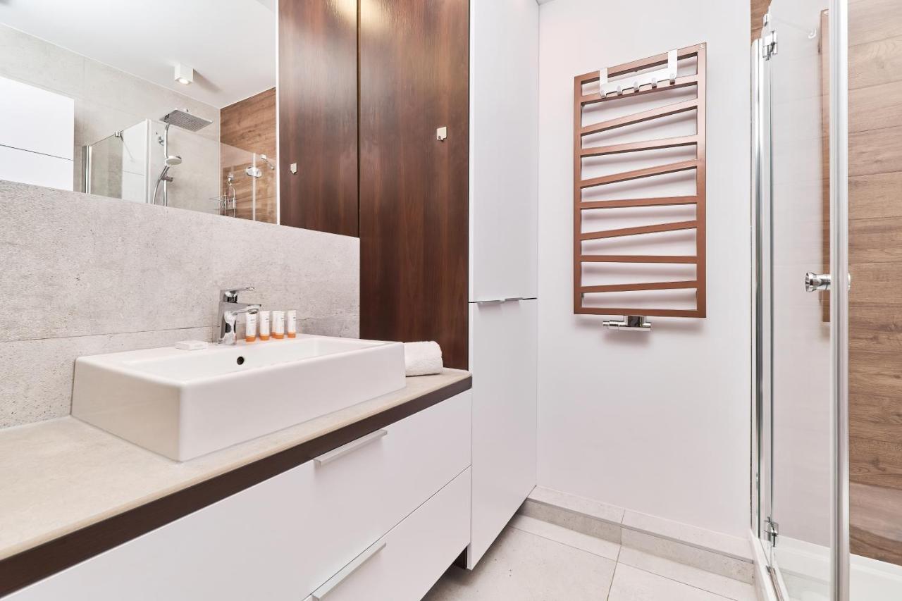Nowa Teczowa Apartments Promenada Staromiejska By Noclegi Renters Вроцлав Экстерьер фото